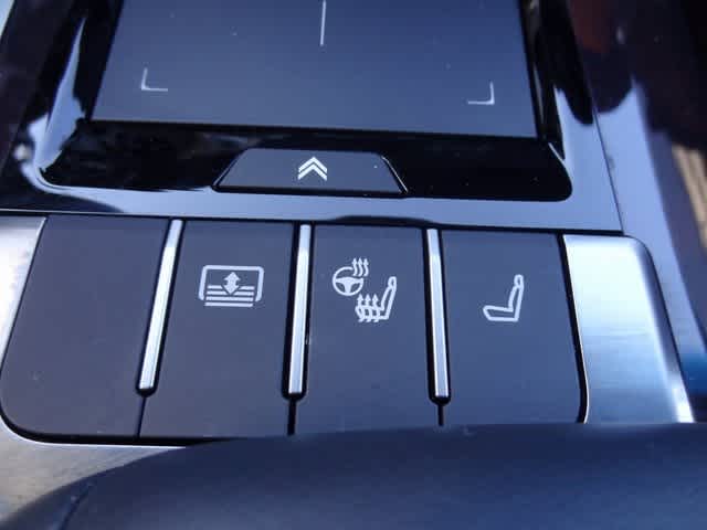 Thumbnail: 2022 Lexus LS - 50