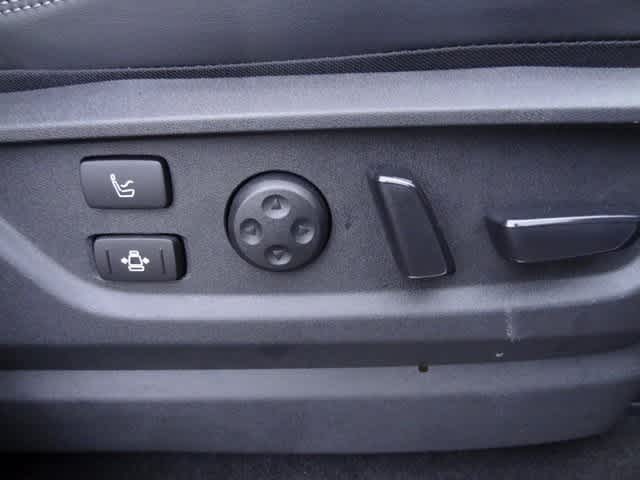 Thumbnail: 2025 INFINITI QX80 - 21