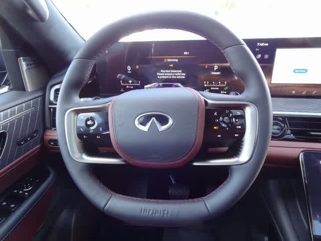 Thumbnail: 2026 INFINITI QX80 - 17