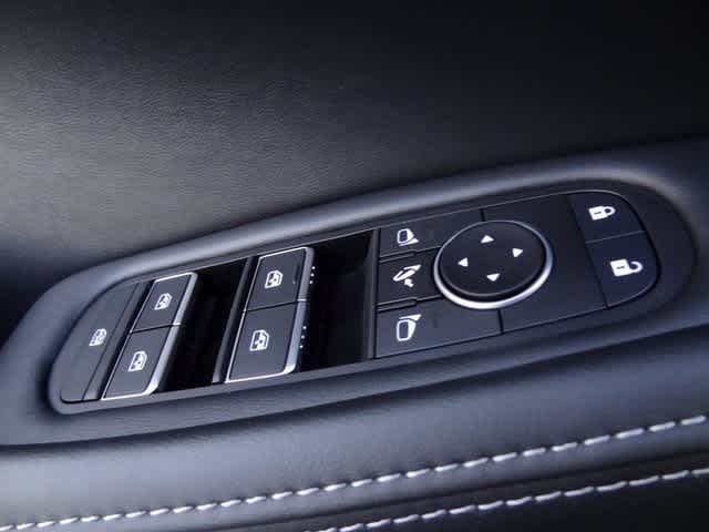 Thumbnail: 2026 INFINITI QX60 - 14