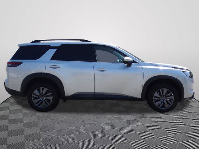 Thumbnail: 2025 Nissan Pathfinder - 3