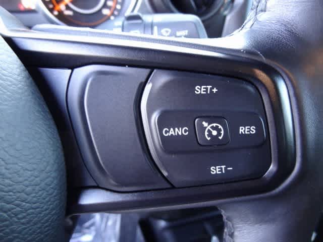 Thumbnail: 2019 Jeep Wrangler - 19