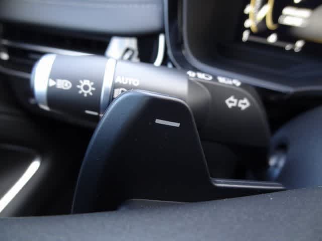 Thumbnail: 2026 INFINITI QX60 - 19