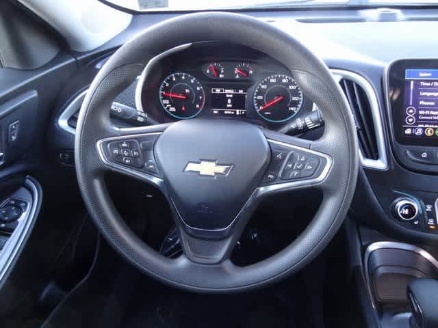Thumbnail: 2023 Chevrolet Malibu - 12