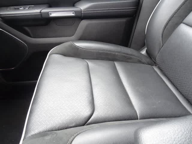 Thumbnail: 2025 RAM 1500 - 18