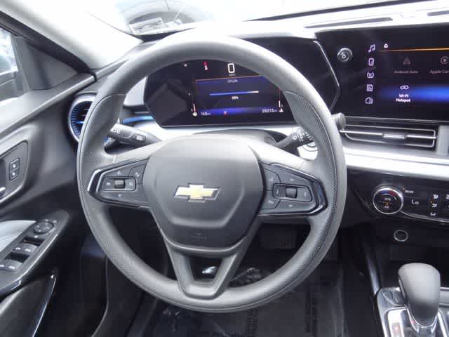 Thumbnail: 2025 Chevrolet Trax - 12