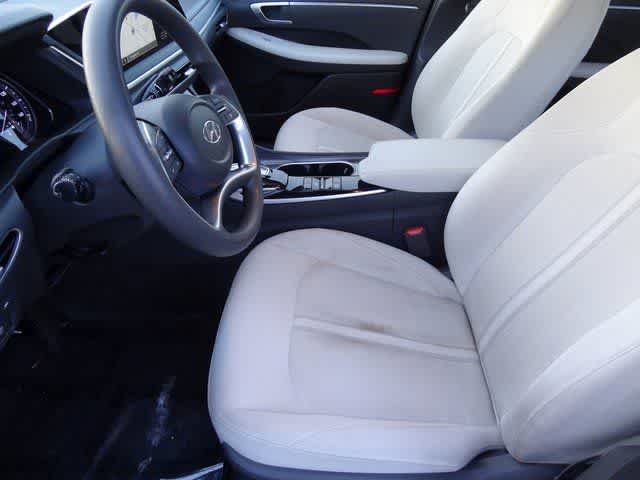 Thumbnail: 2023 Hyundai Sonata - 6