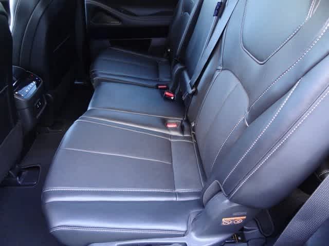 Thumbnail: 2026 INFINITI QX60 - 9