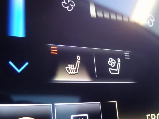 Thumbnail: 2026 INFINITI QX80 - 33