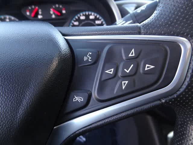 Thumbnail: 2023 Chevrolet Malibu - 18