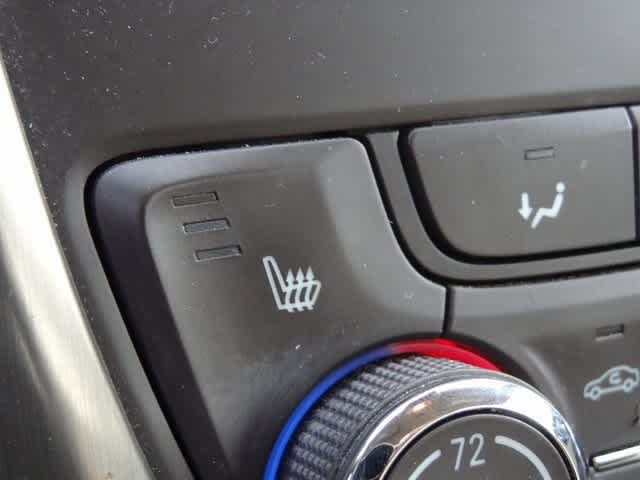 Thumbnail: 2016 Buick Verano - 11