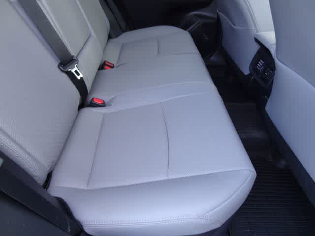 Thumbnail: 2023 Toyota Venza - 12