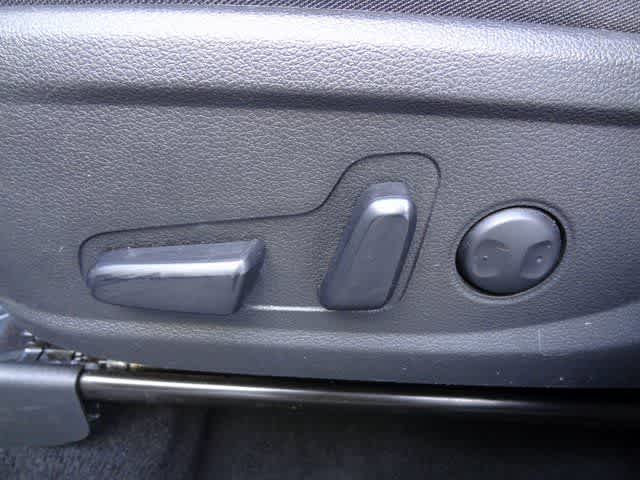 Thumbnail: 2023 Hyundai Santa Fe - 8