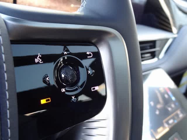 Thumbnail: 2026 INFINITI QX80 - 21