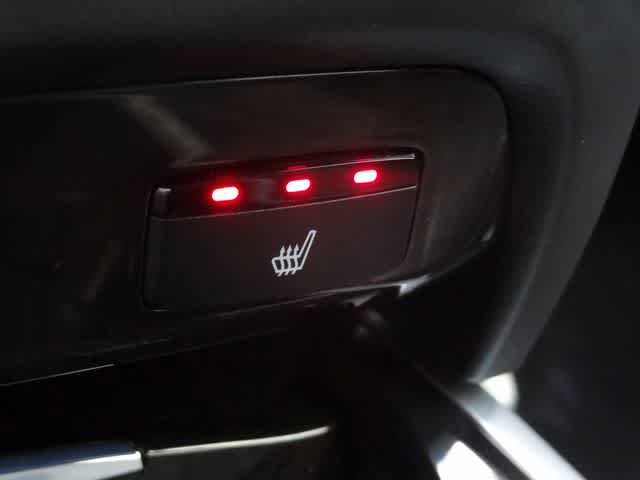 Thumbnail: 2020 Acura RLX - 29