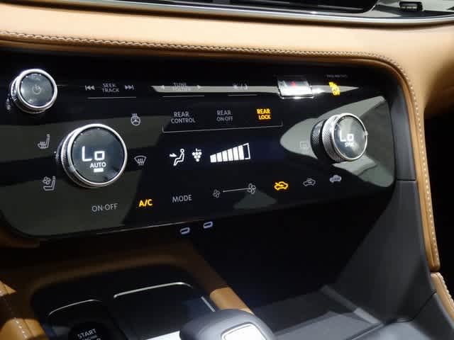 Thumbnail: 2026 INFINITI QX60 - 24
