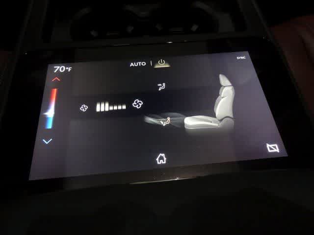 Thumbnail: 2026 INFINITI QX80 - 13