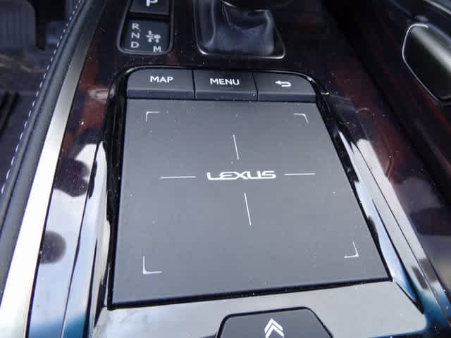 Thumbnail: 2022 Lexus LS - 10