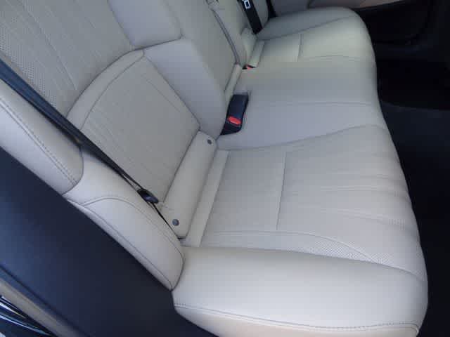 Thumbnail: 2025 Lexus LS - 13