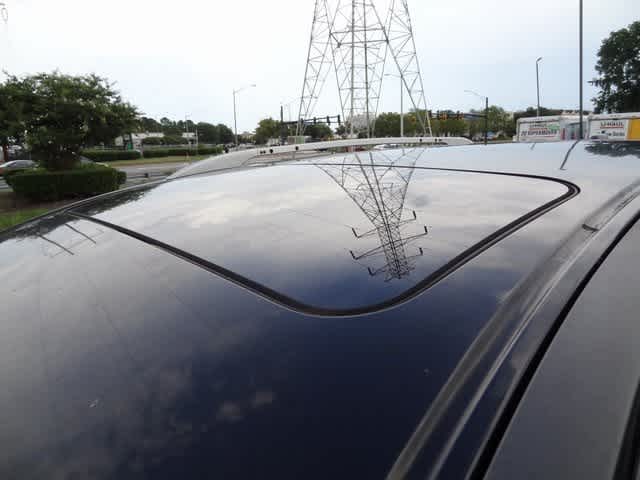 Thumbnail: 2013 Nissan Pathfinder - 15
