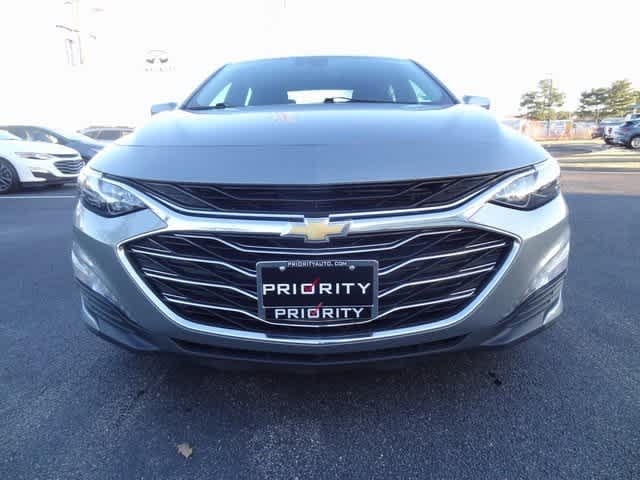 Thumbnail: 2023 Chevrolet Malibu - 5