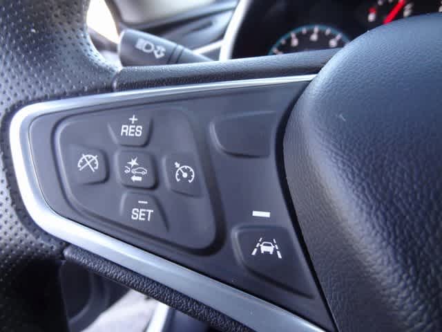 Thumbnail: 2023 Chevrolet Malibu - 17