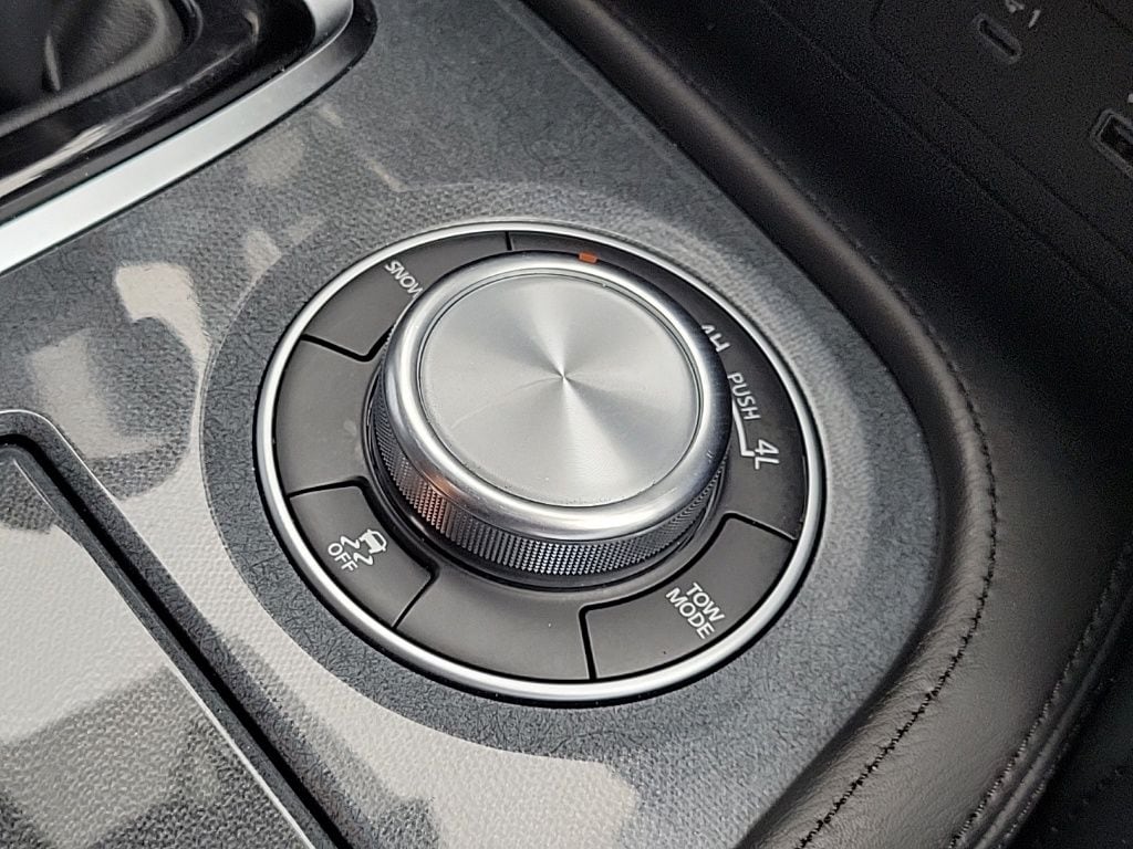 Thumbnail: 2023 Nissan Armada - 27