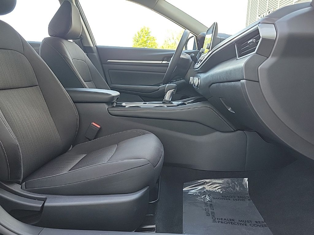 Thumbnail: 2023 Nissan Altima - 15