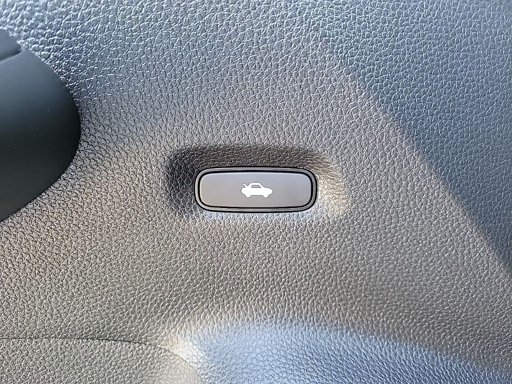 Thumbnail: 2023 Honda Civic - 30