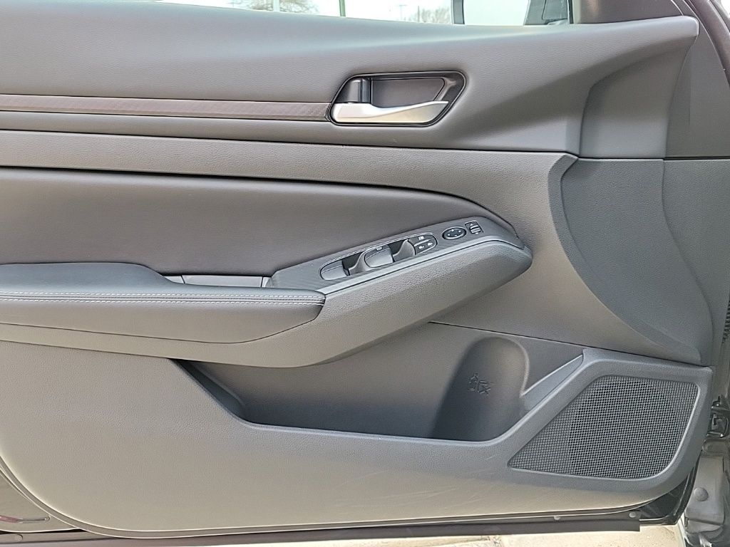 Thumbnail: 2024 Nissan Altima - 29