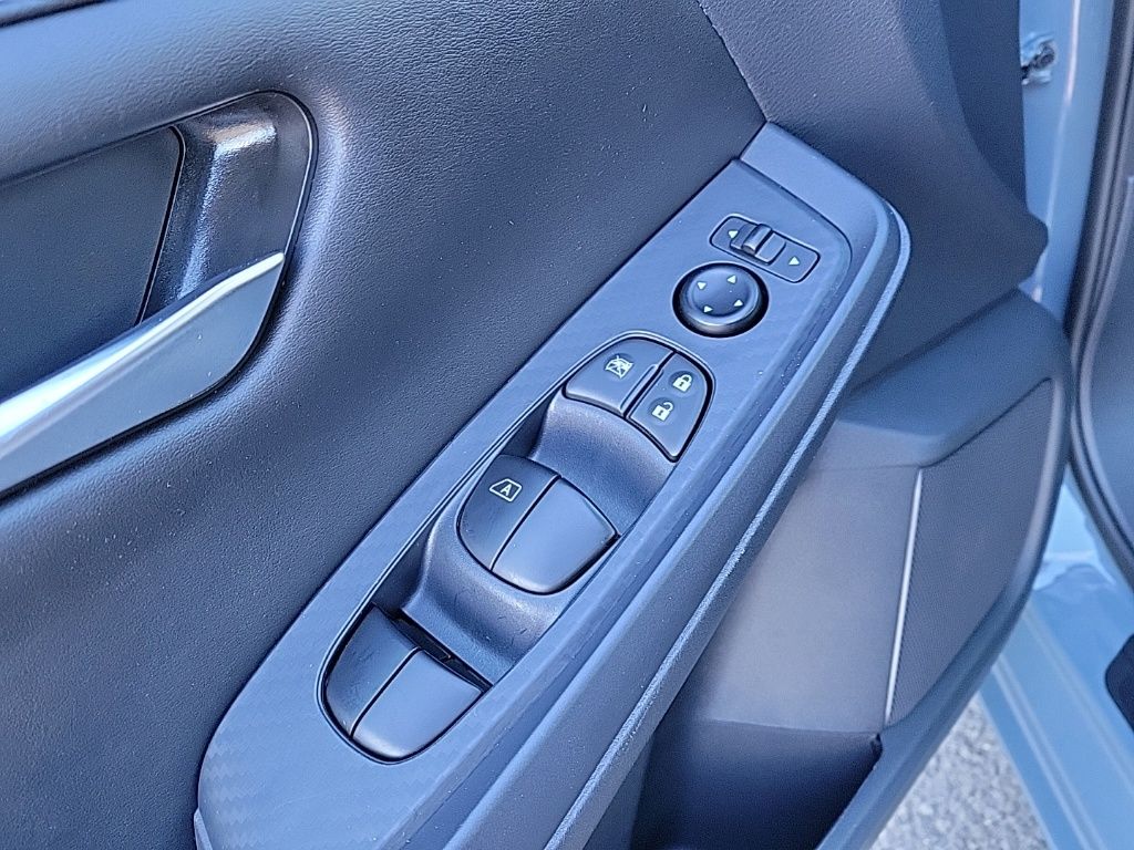 Thumbnail: 2025 Nissan Sentra - 29