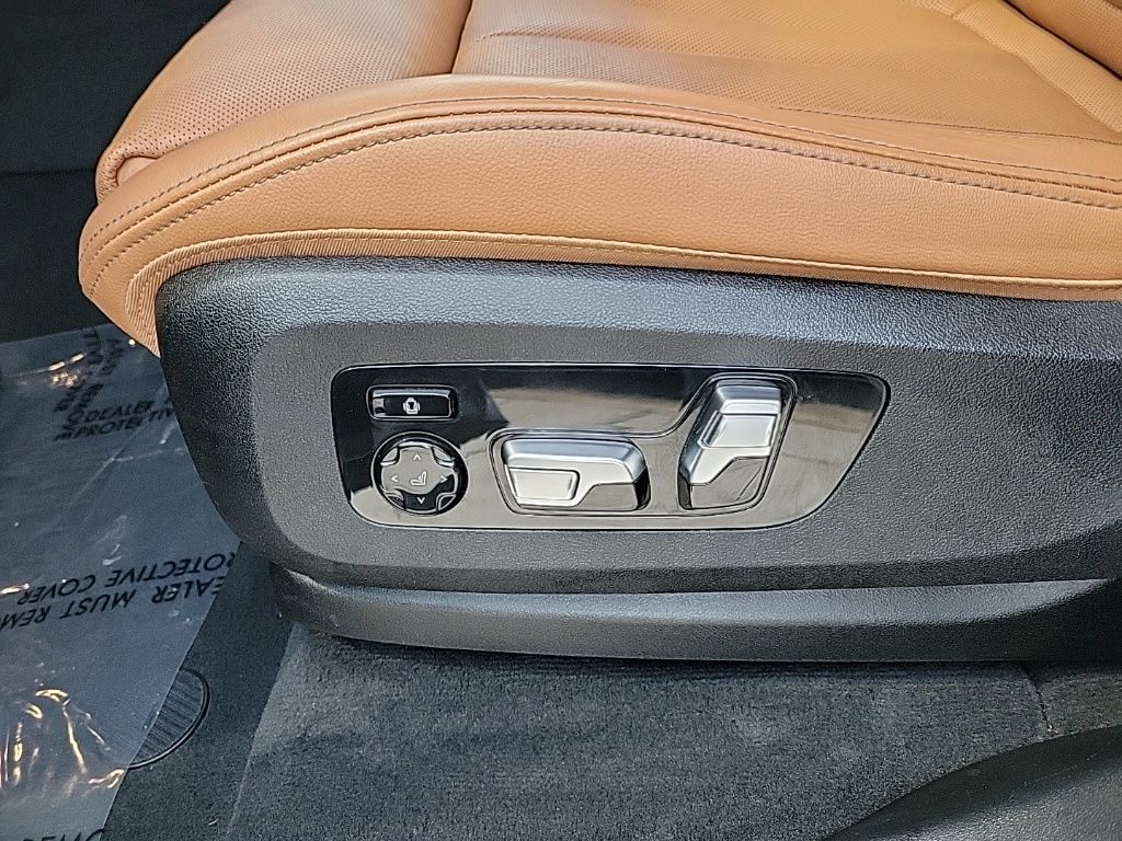 Thumbnail: 2020 BMW X5 - 12