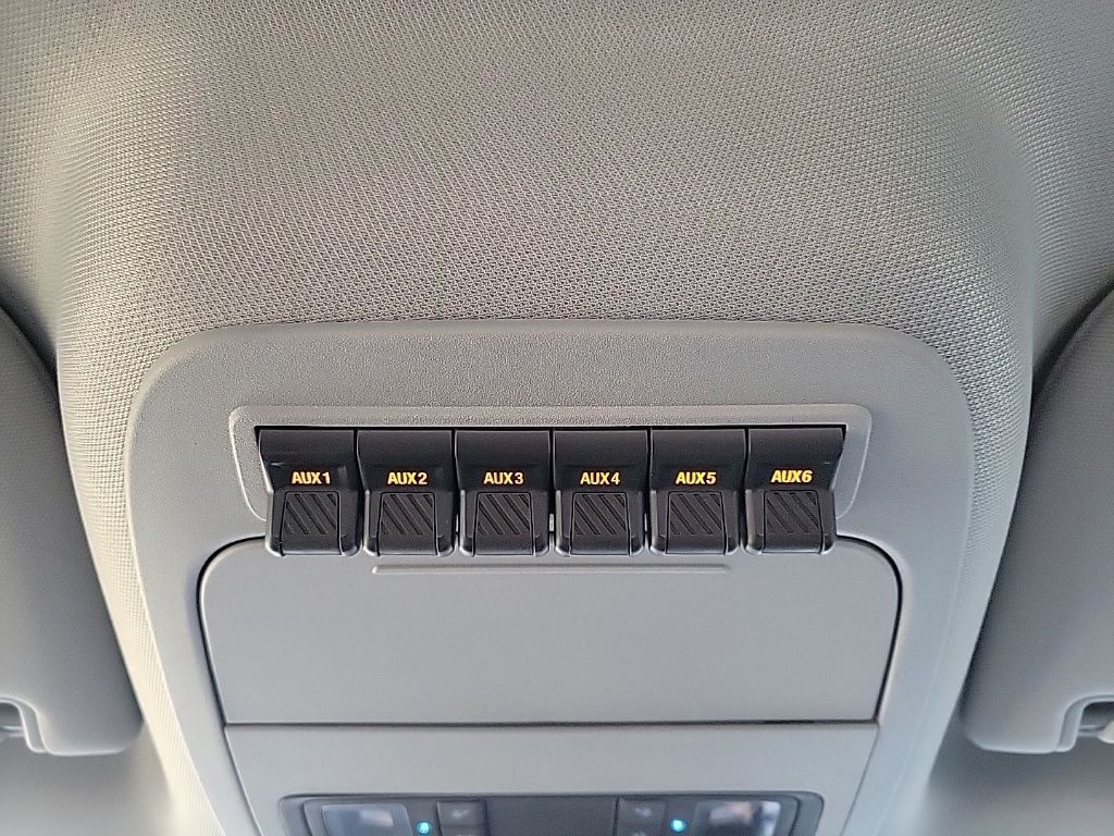 Thumbnail: 2023 Ford F-250 - 36