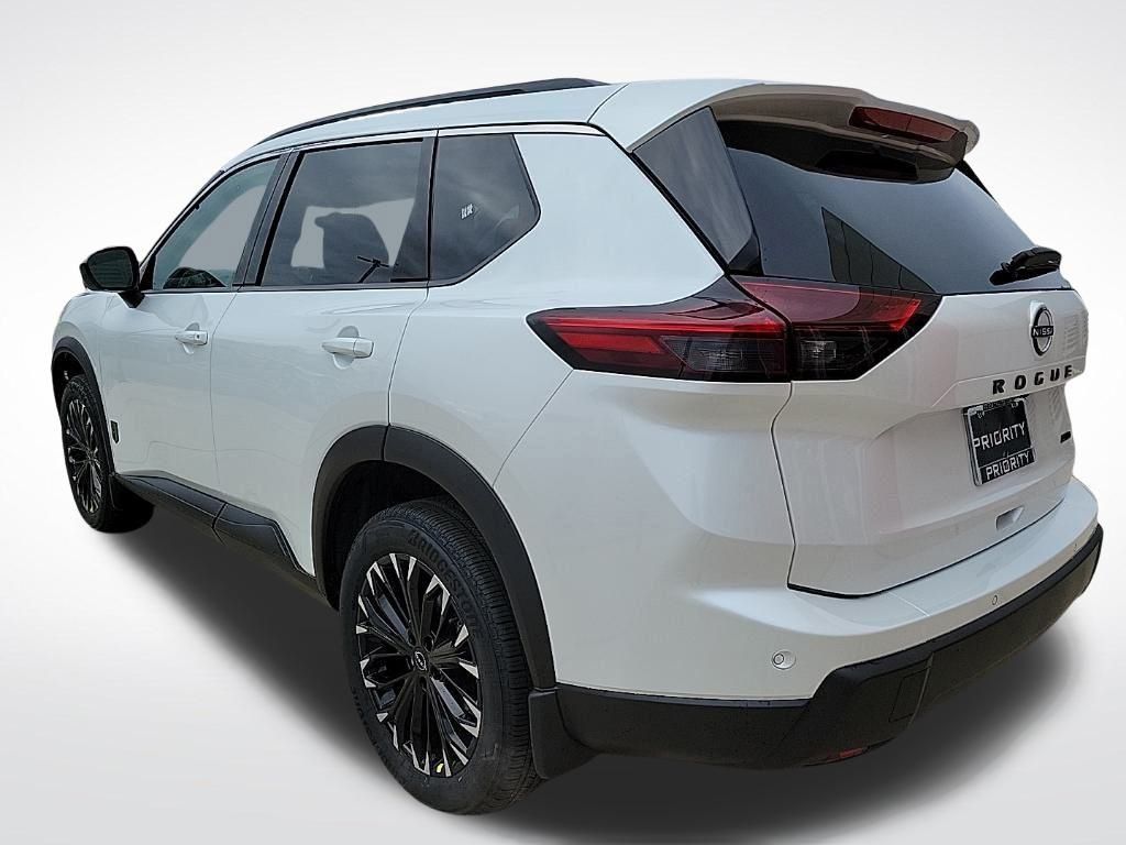 Thumbnail: 2026 Nissan Rogue - 3