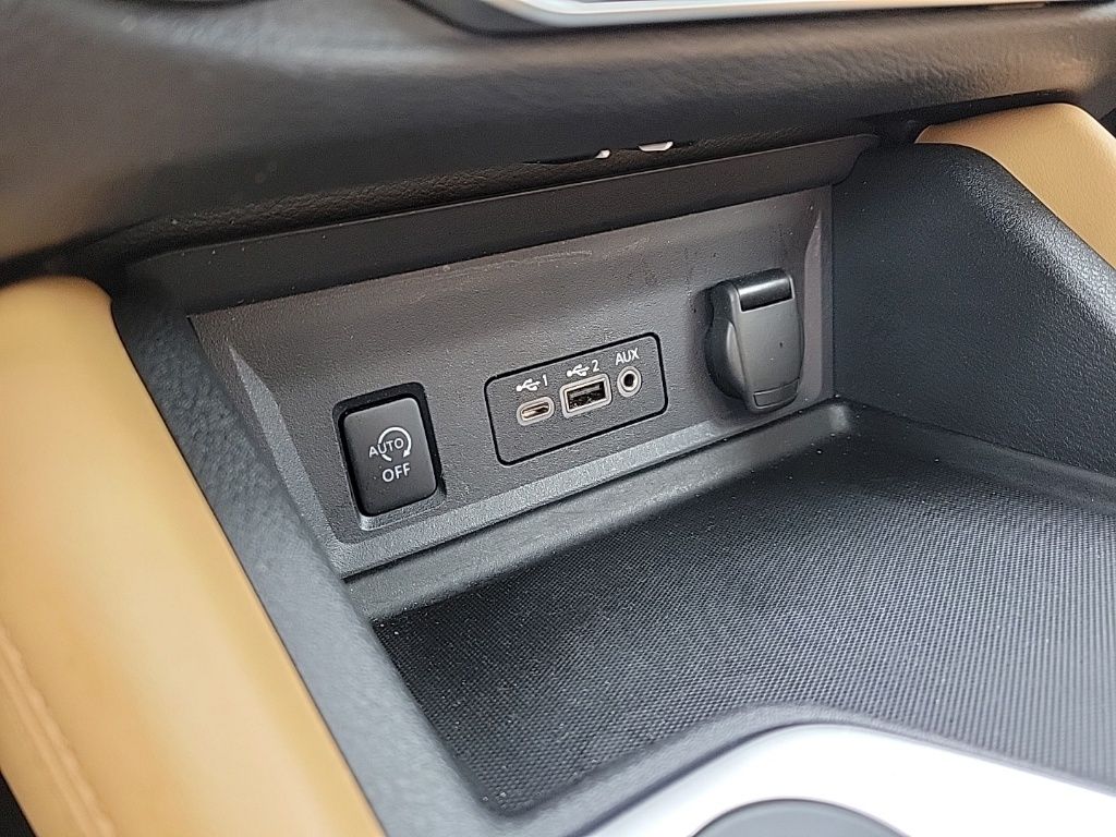 Thumbnail: 2024 Nissan Sentra - 27