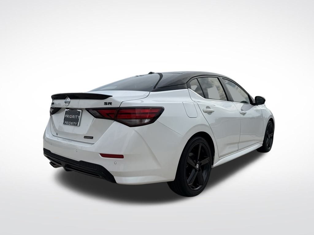 2023 Nissan Sentra SR 5