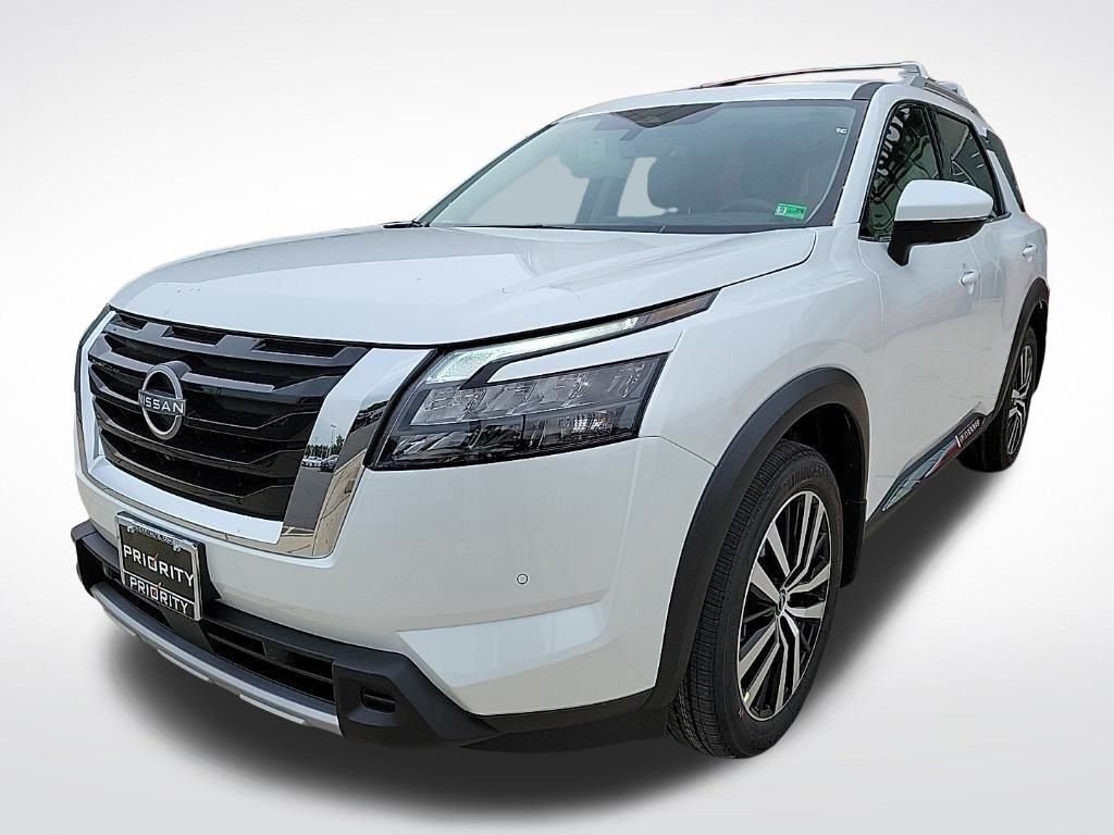 Thumbnail: 2025 Nissan Pathfinder - 1