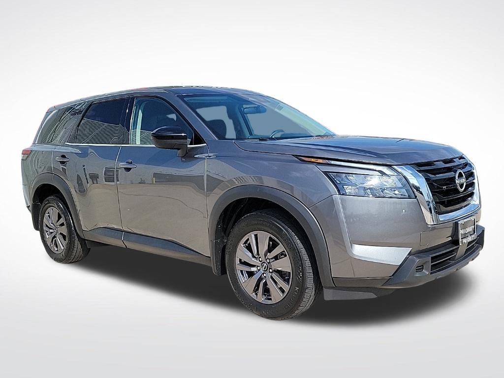 Thumbnail: 2023 Nissan Pathfinder - 7