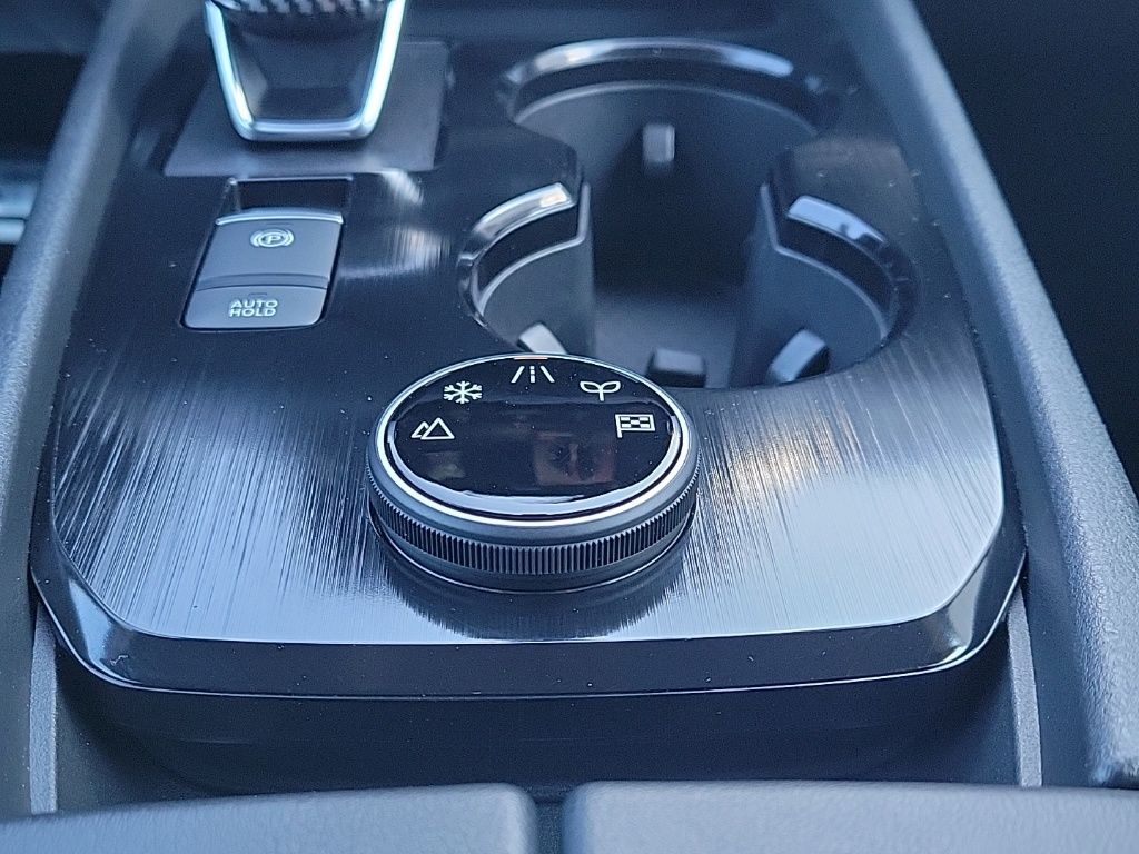 Thumbnail: 2023 Nissan Rogue - 19