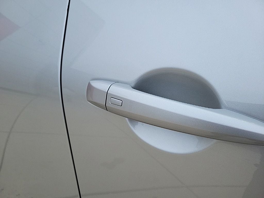 Thumbnail: 2025 Nissan Pathfinder - 10