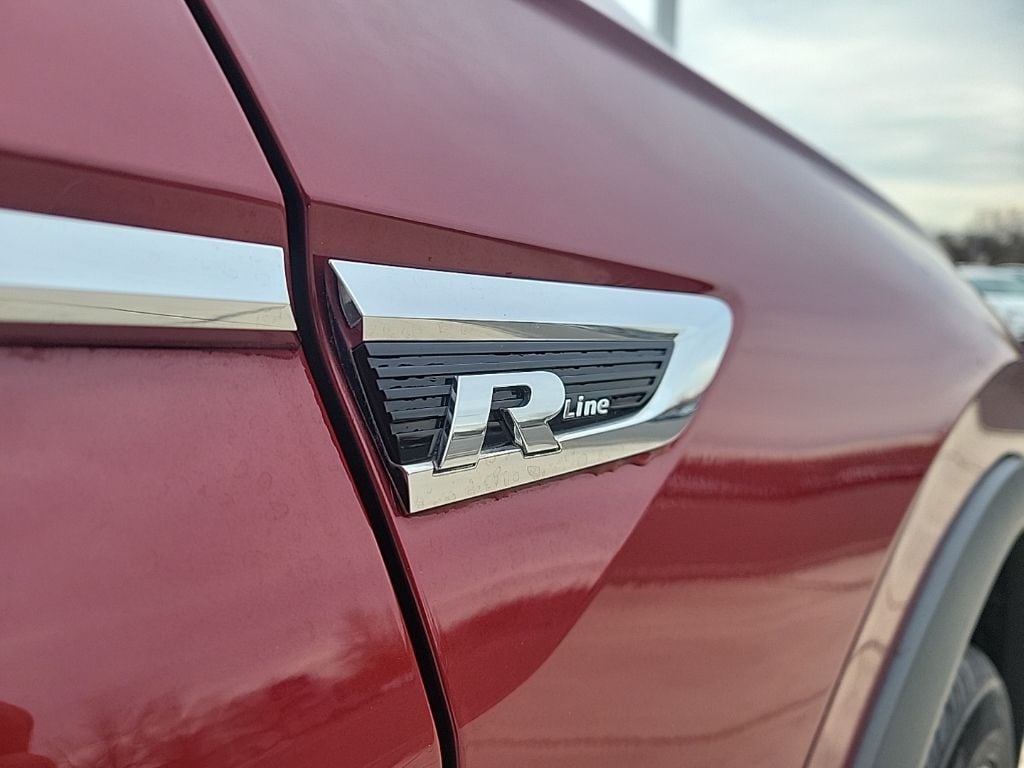 Thumbnail: 2019 Volkswagen Tiguan - 11