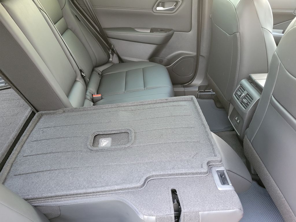 Thumbnail: 2026 Nissan Rogue - 16