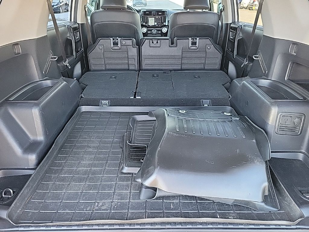 Thumbnail: 2020 Toyota 4Runner - 20