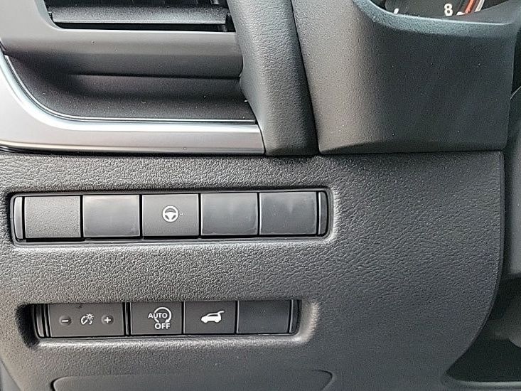 Thumbnail: 2026 Nissan Rogue - 31