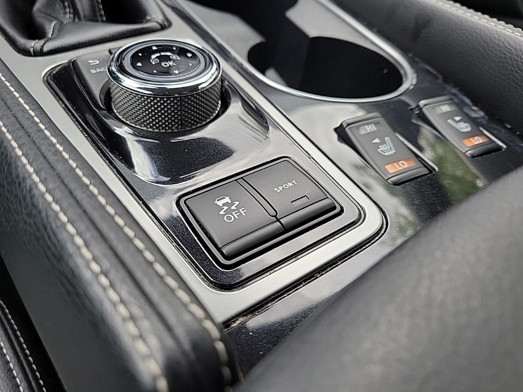 Thumbnail: 2021 Nissan Maxima - 10