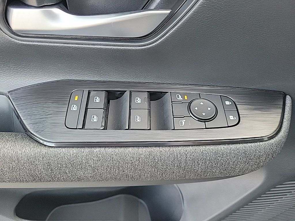 Thumbnail: 2026 Nissan Kicks - 28