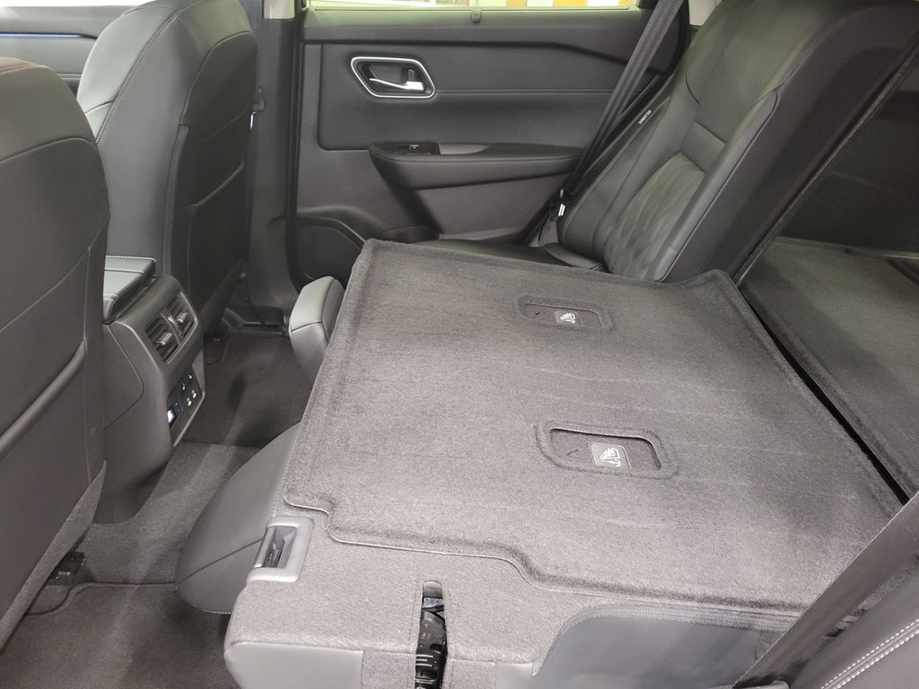 Thumbnail: 2026 Nissan Rogue - 37