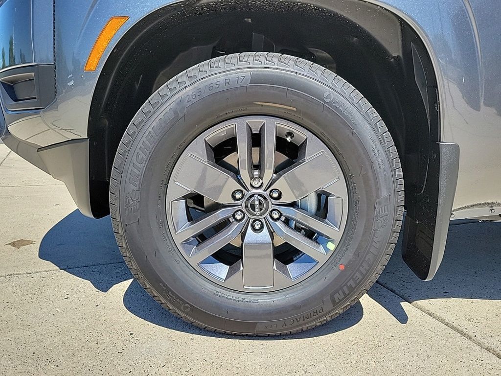Thumbnail: 2026 Nissan Frontier - 8