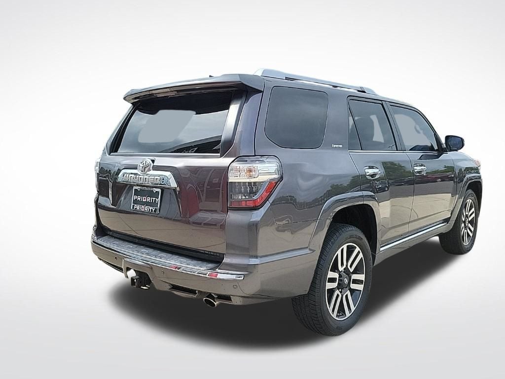 Thumbnail: 2014 Toyota 4Runner - 4
