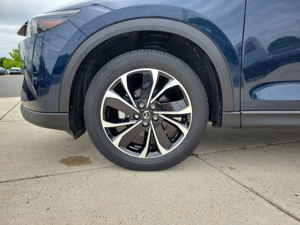 Thumbnail: 2023 Mazda CX-5 - 8